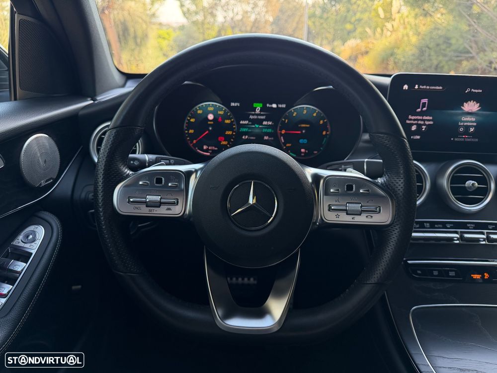 Mercedes-Benz GLC 300 de 4Matic 9G-TRONIC AMG Line - 25
