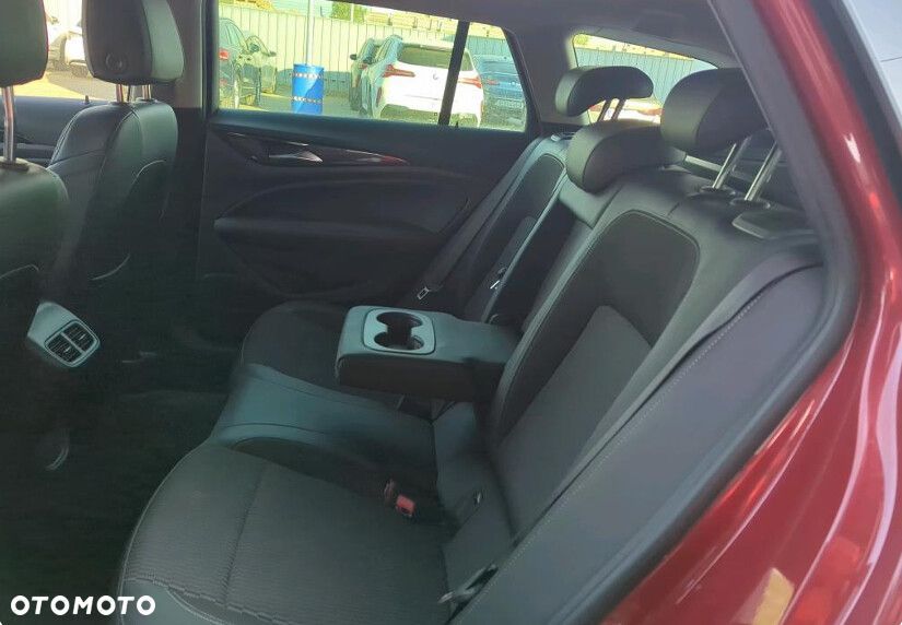 Opel Insignia - 7