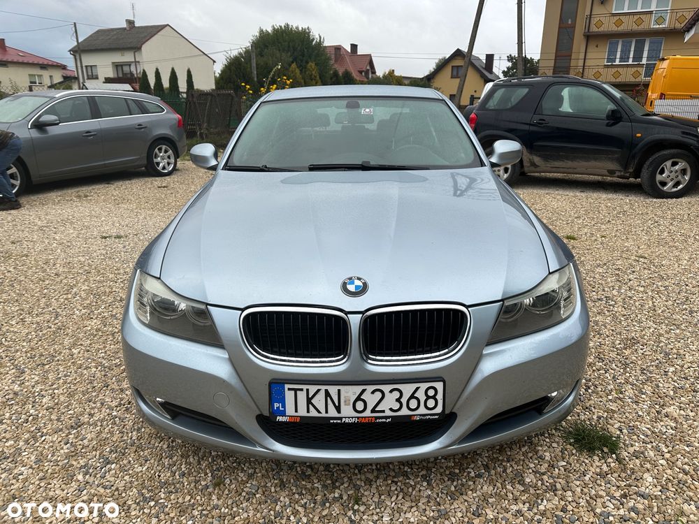 BMW Seria 3 316i - 10