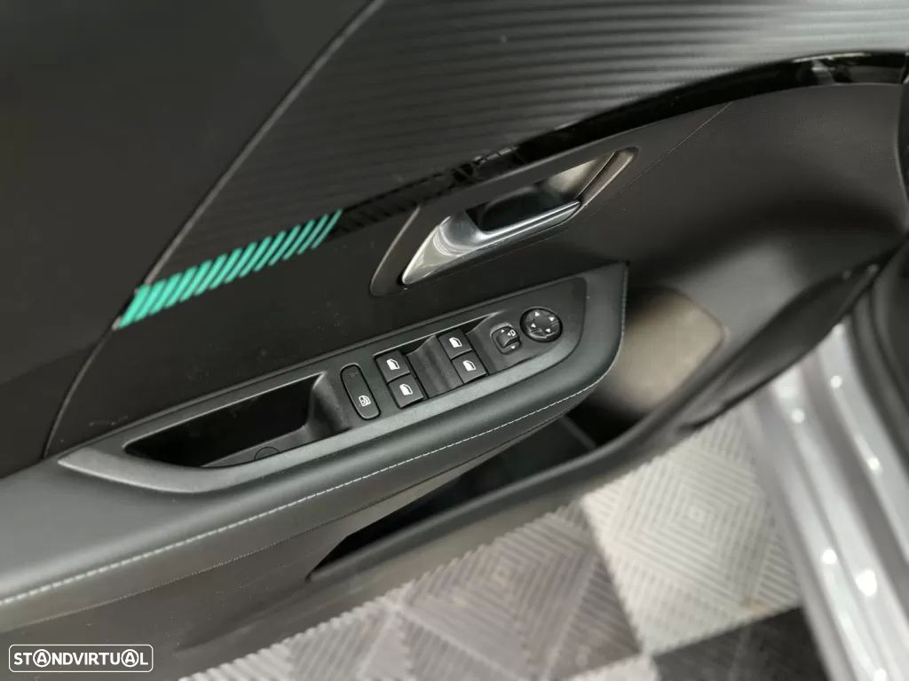 Peugeot e-208 50 kWh Allure - 34