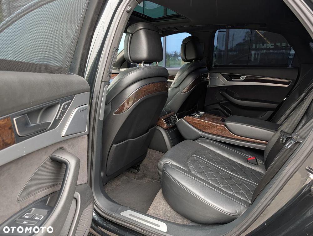 Audi A8 4.2 TDI DPF quattro tiptronic - 15