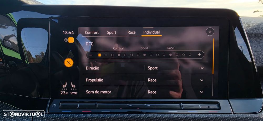 VW Golf 2.0 TSI R DSG - 22