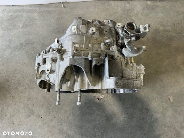 VW T6 T6.1 skrzynia biegów 4-MOTION 4X4 TFC AM6A5009-2 42 tys km 6 biegów - 6