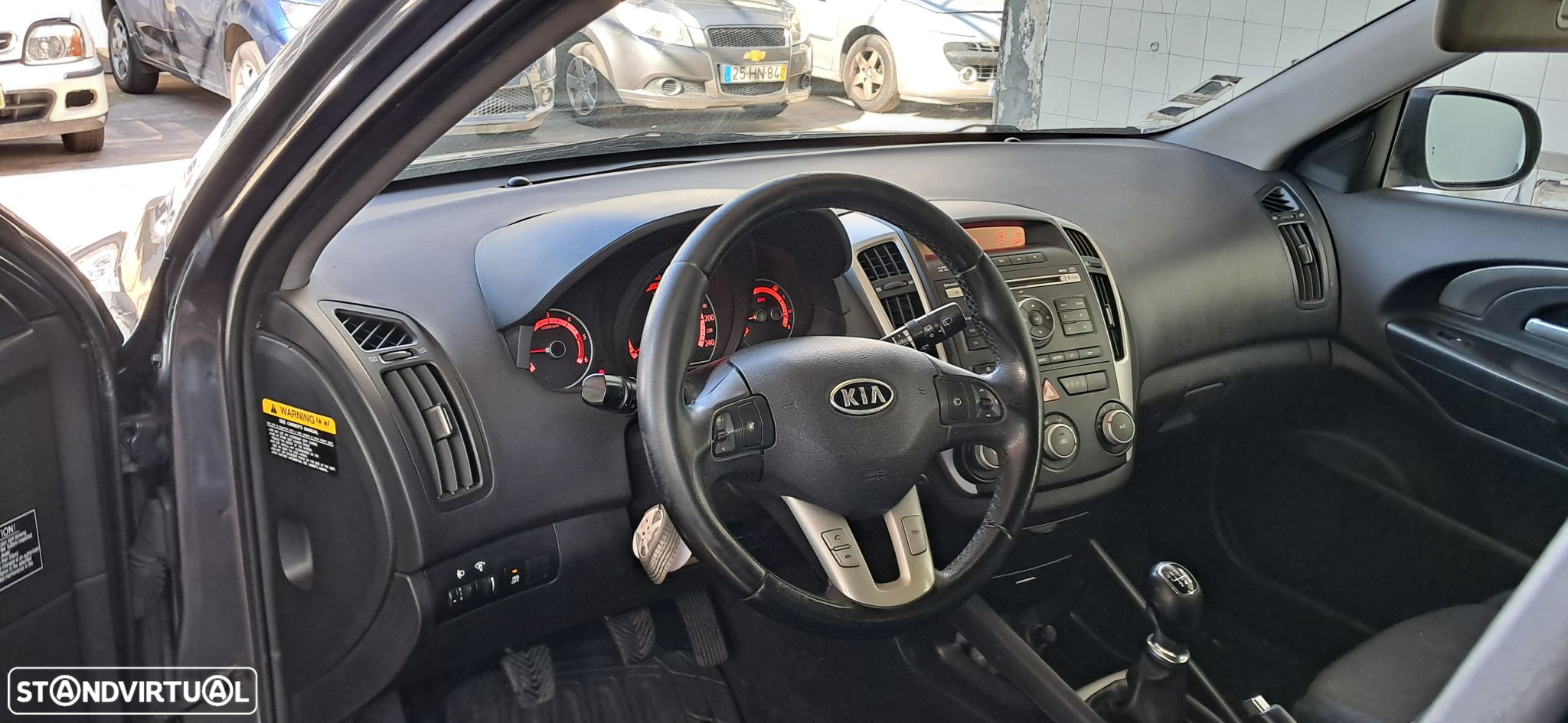 Kia Ceed 1.6 CRDi EX ISG - 5