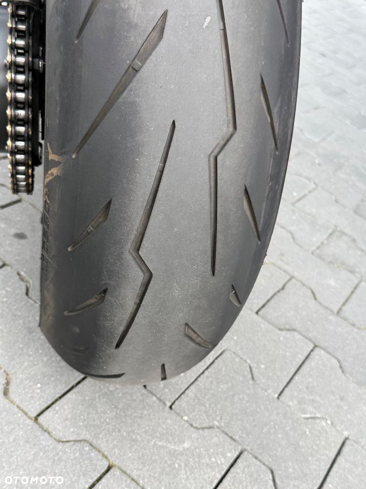 Triumph Speed Triple - 30