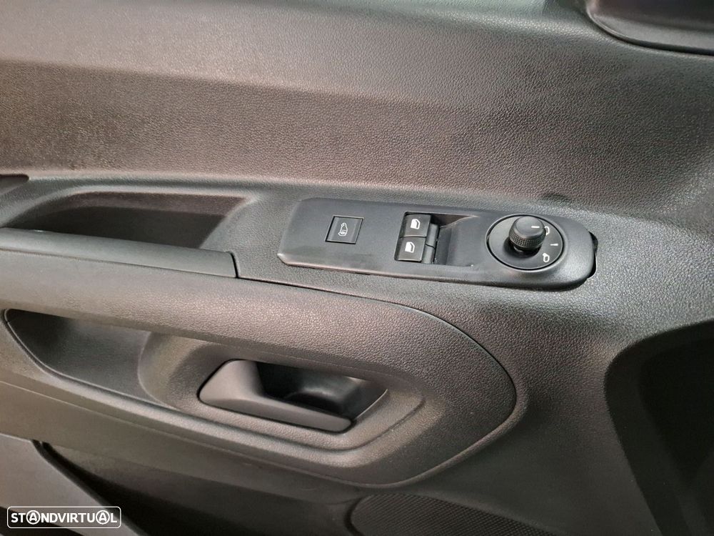 Opel Combo - 20