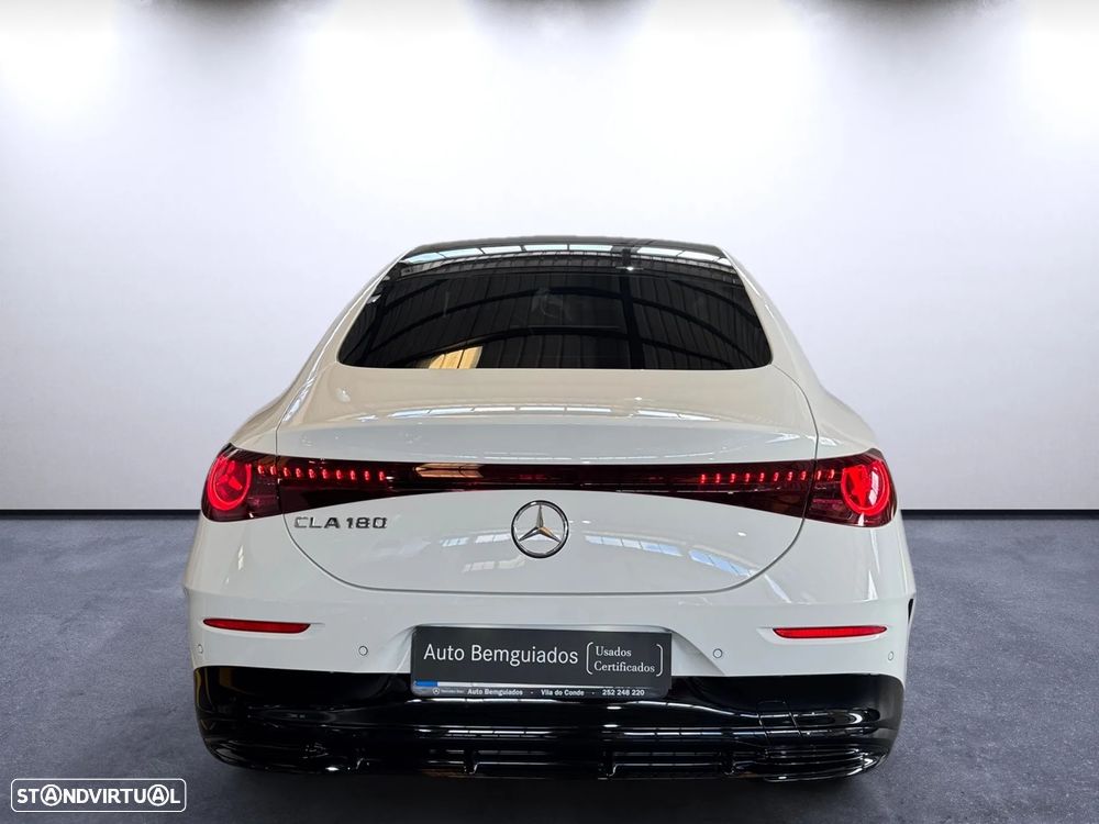 Mercedes-Benz CLA 180 Standard - 13