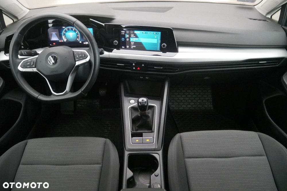 Volkswagen Golf VIII 1.0 TSI - 8