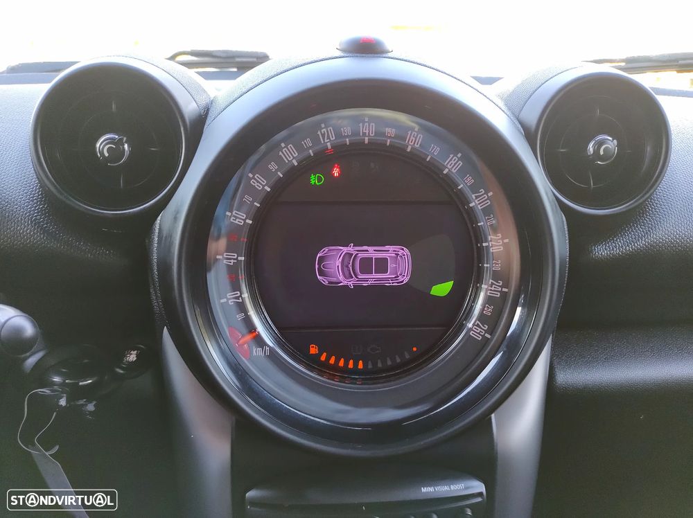 MINI Countryman Cooper D - 18