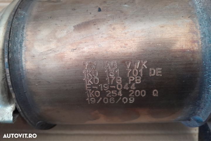 Catalizator 1K0131701DE 1K0178PB 1K0131701DE 1K0178PB Volkswagen VW G - 3