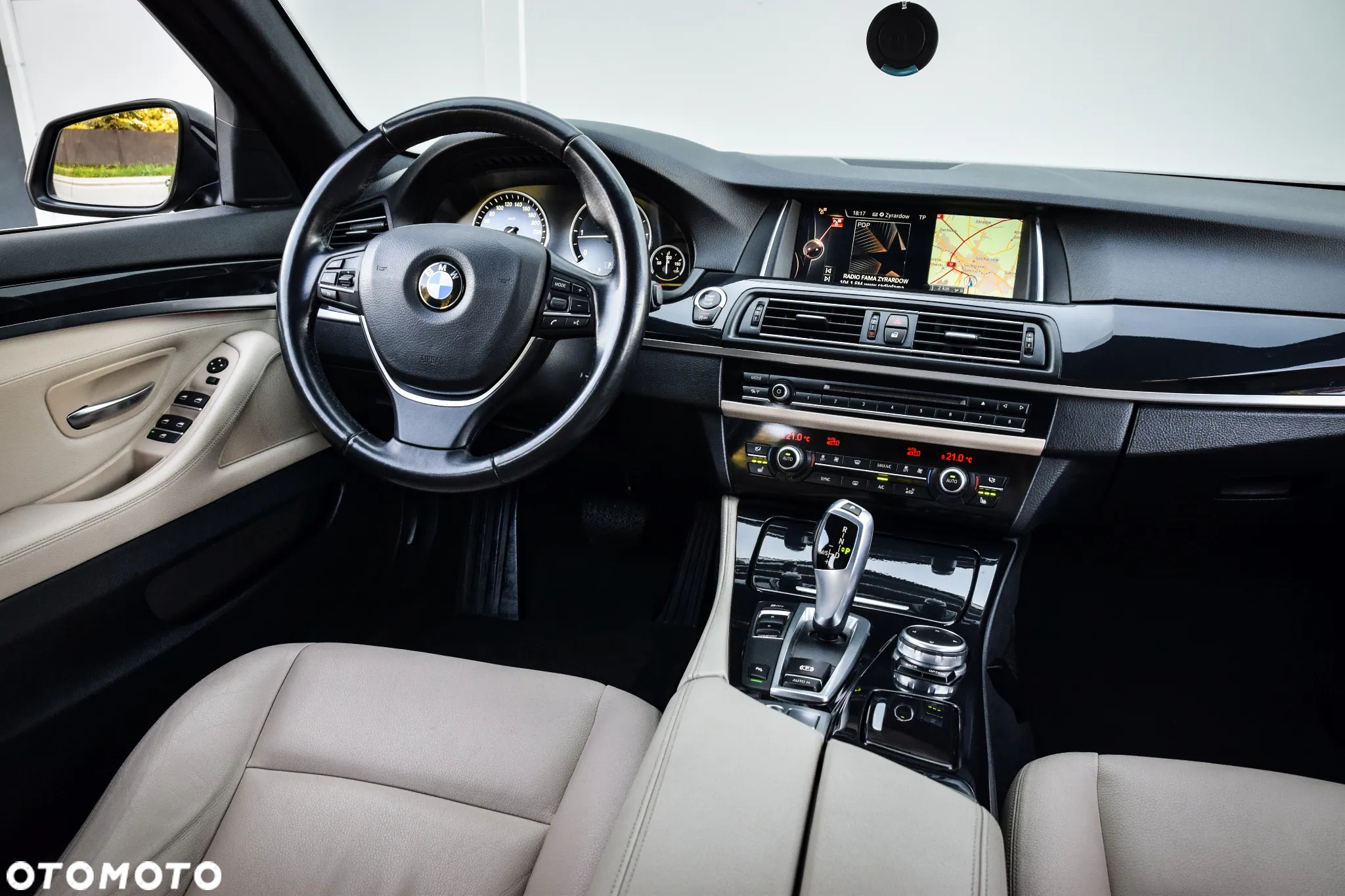 BMW Seria 5 518d Luxury Line sport - 28
