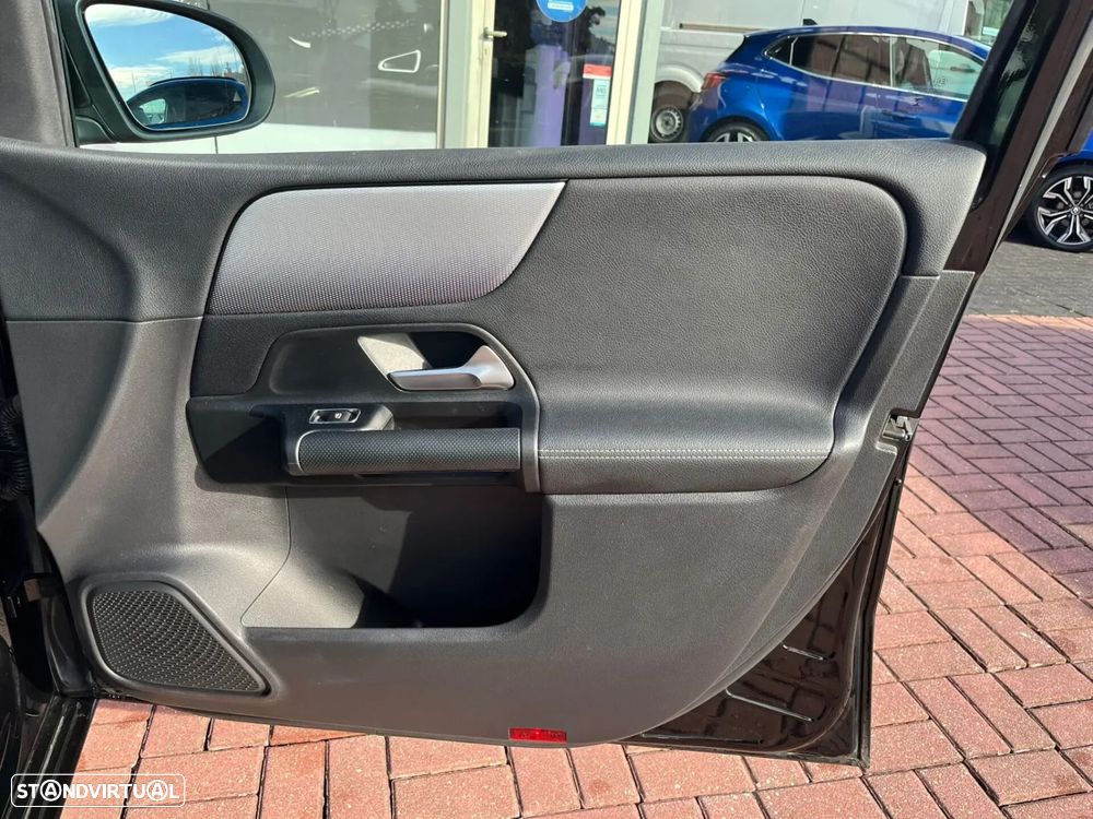 Mercedes-Benz B 180 - 47