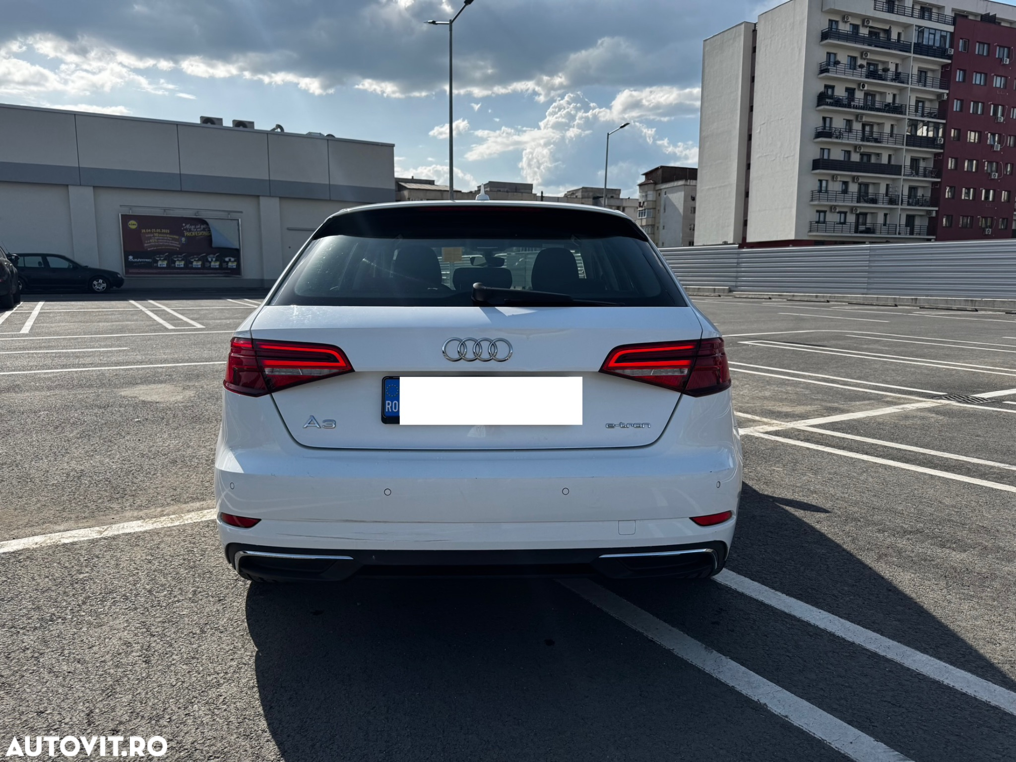Audi A3 1.4 TFSI Sportback e-tron sport - 5
