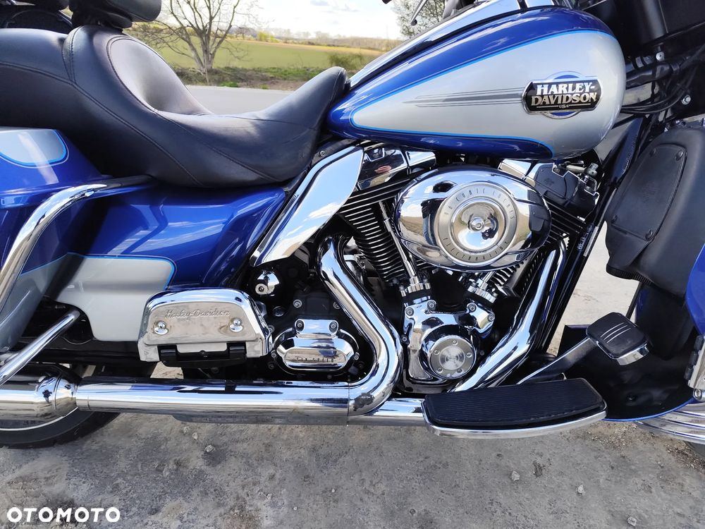 Harley-Davidson FLHTCU Ultra - 4