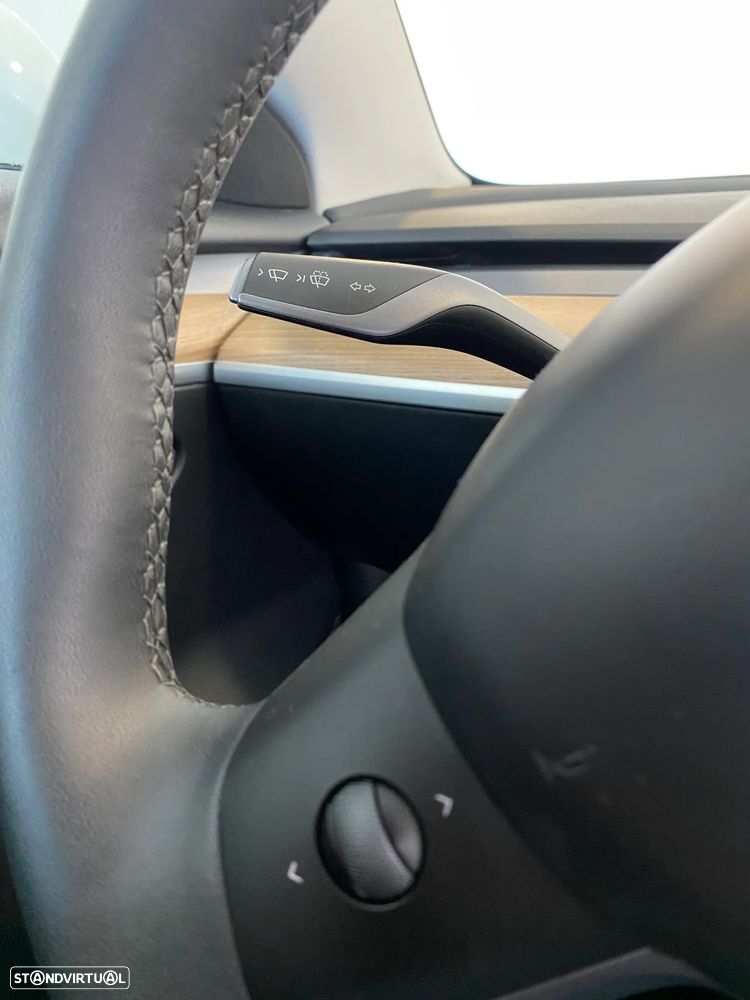 Tesla Model 3 Long Range Tração Traseira - 7