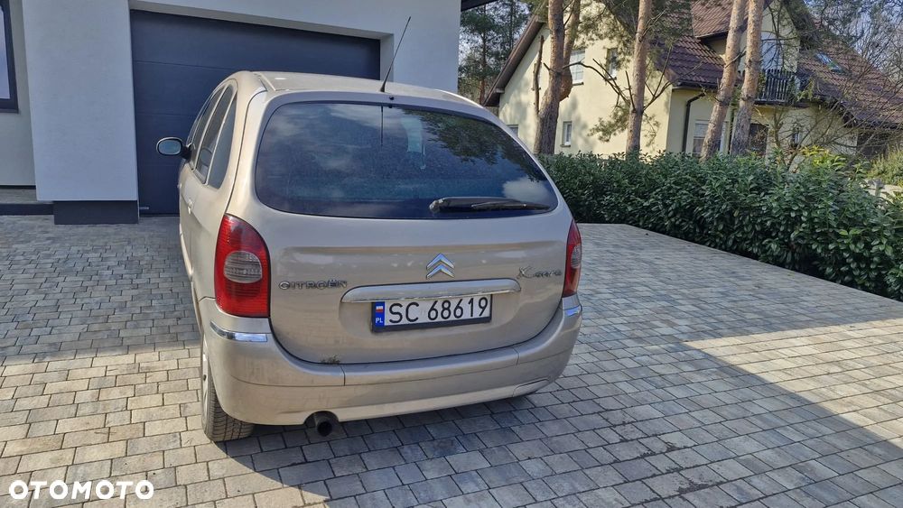 Citroën Xsara Picasso 2.0 HDI Exclusive - 18