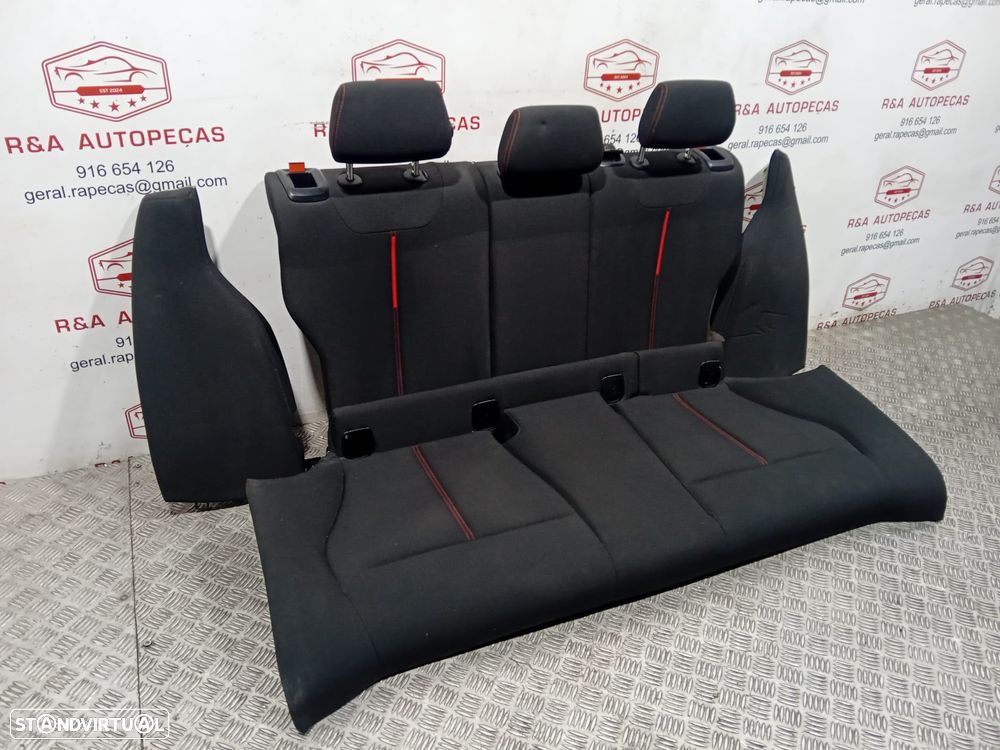Conjunto de Bancos BMW Série 1 F21 F22 em Tecido Original - 5