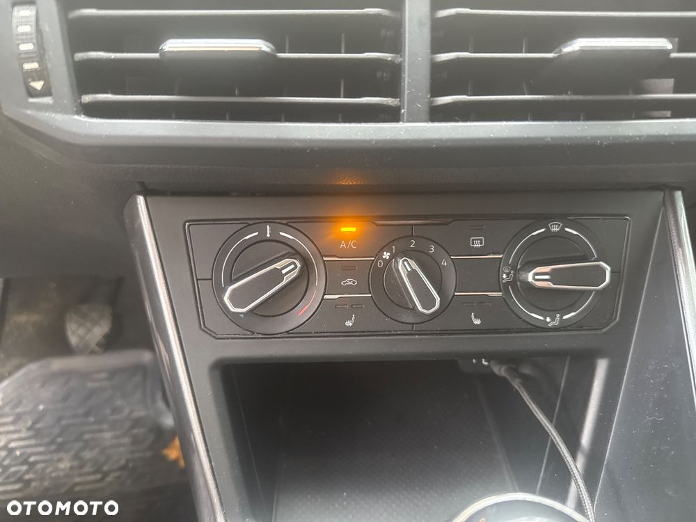 Volkswagen Polo 1.0 TSI Highline - 11