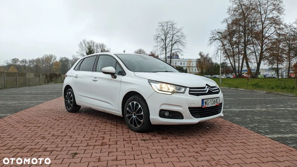 Citroën C4 1.2 e-THP Selection - 1