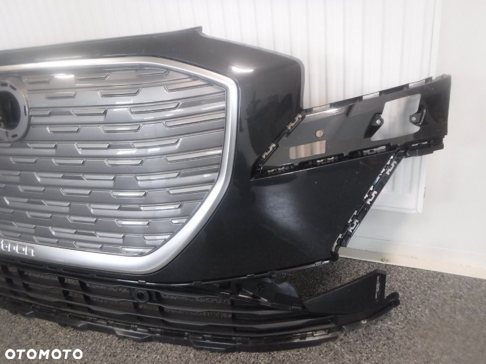 audi q4 etron grill atrapa - 7