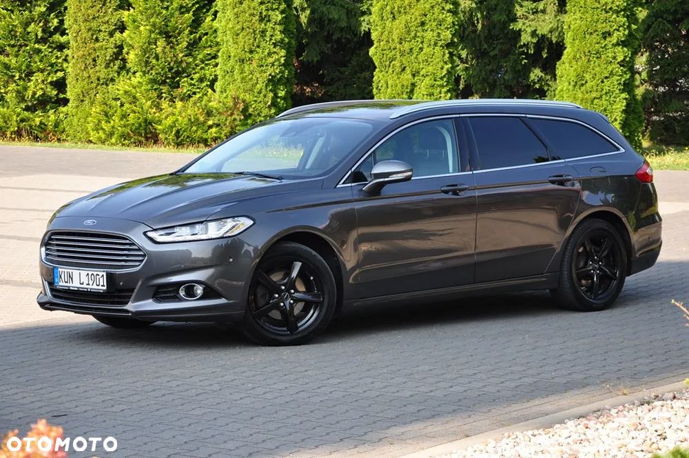 Ford Mondeo 2.0 TDCi Bi-Turbo PowerShift-Aut Titanium - 4