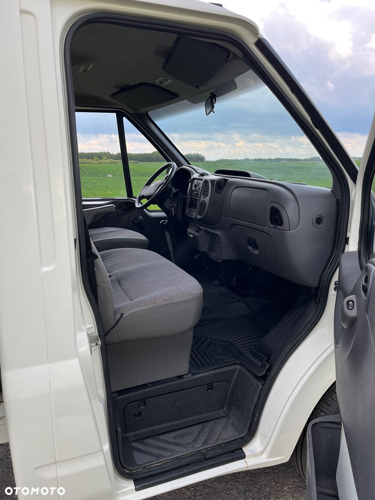 Ford Transit - 14