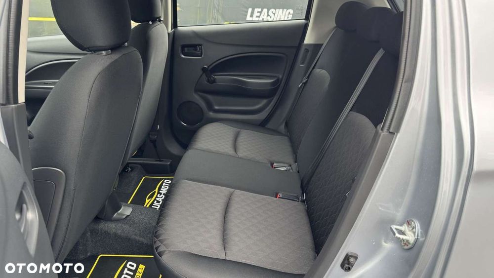 Mitsubishi Space Star - 23