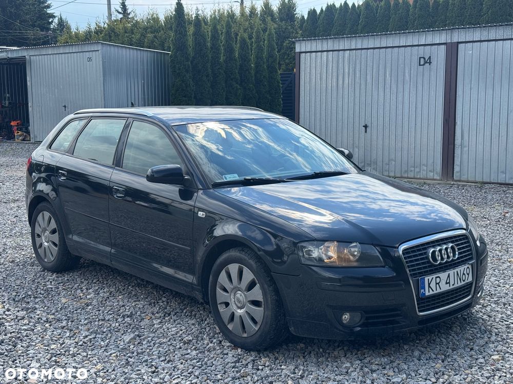 Audi A3 Sportback - 2
