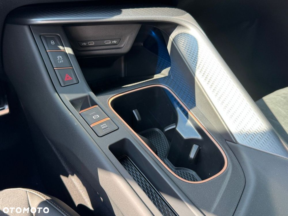 Cupra Terramar 2.0 TSI 4Drive VZ DSG - 34