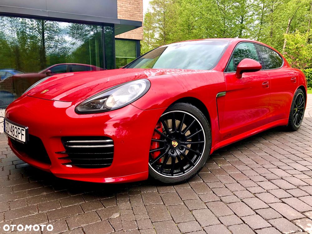 Porsche Panamera - 22
