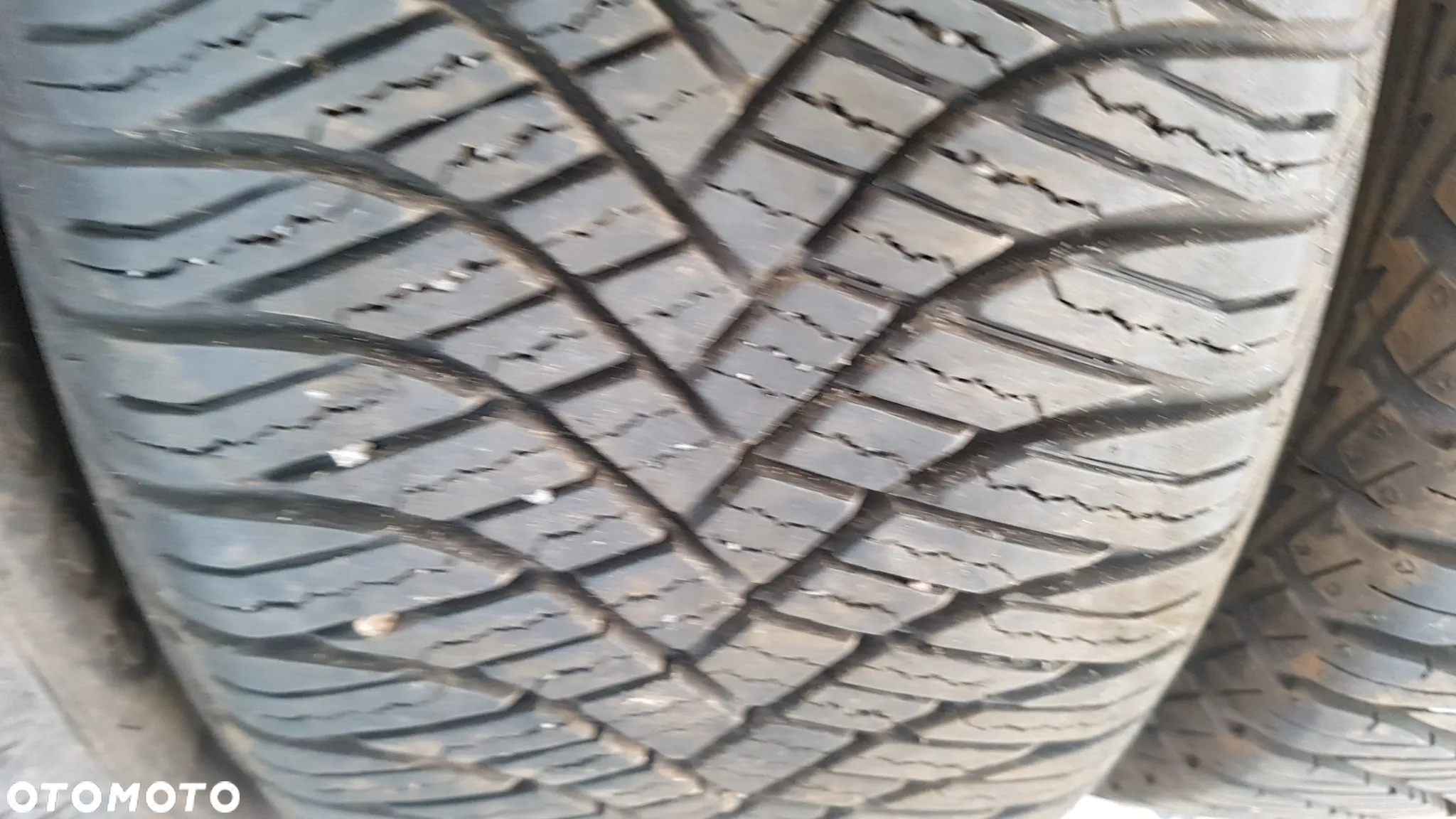OPONY CAŁOROCZNE 195/50r15  195/50/15 GOODYER VECTOR 4SEASON GEN2 - 10