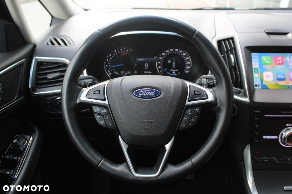 Ford S-Max - 14