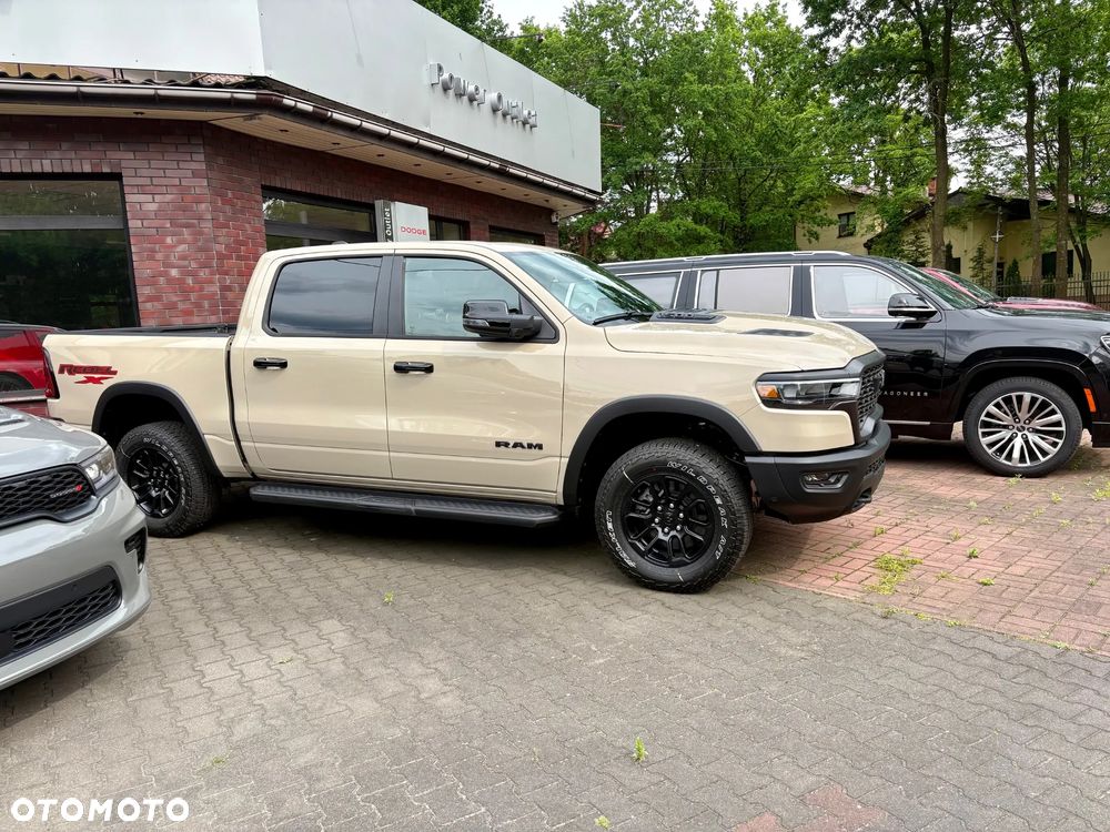 RAM 1500 - 36
