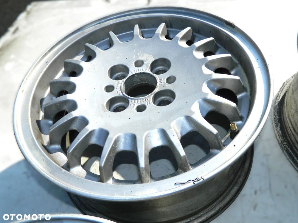 Felgi ALUMINIOWE  4x100 6jx14H2  ET30 / BMW 14" - 4
