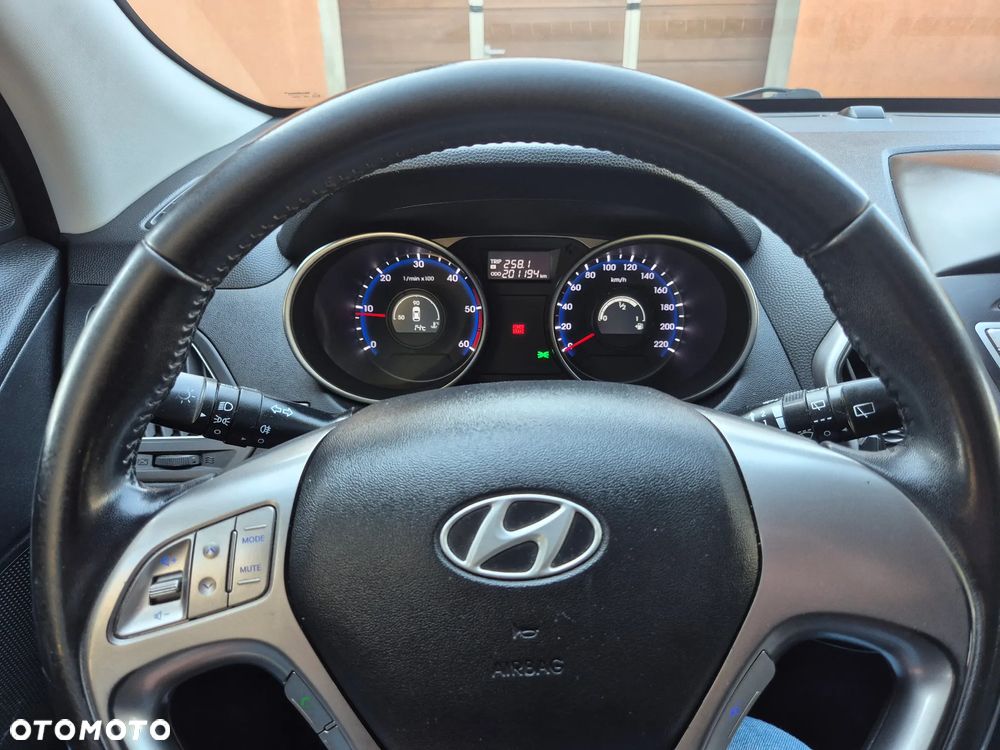 Hyundai ix35 2.0 CRDi Classic 2WD - 11