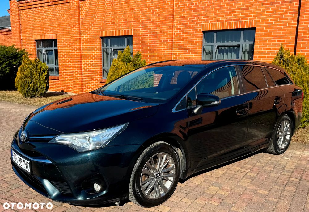 Toyota Avensis Touring Sports 1.6 D-4D Executive - 28