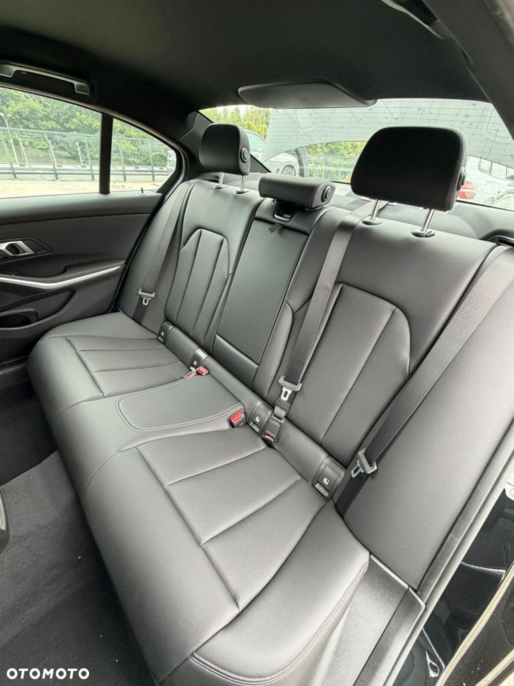 BMW Seria 3 - 7
