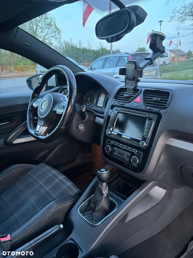 Volkswagen Scirocco 2.0 TDI - 16