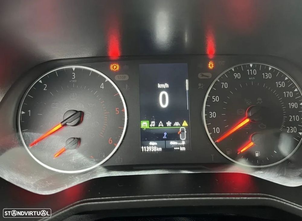 Renault Clio BLUE dCi 85 BUSINESS EDITION - 22