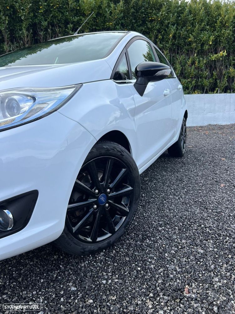 Ford Fiesta 1.5 TDCi Titanium - 17