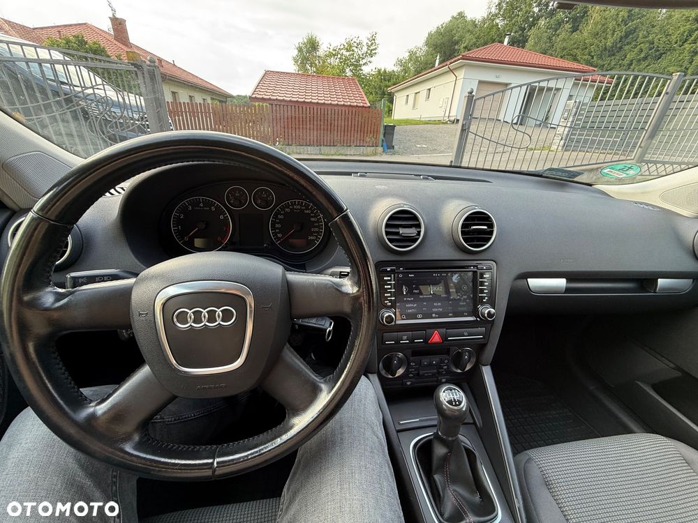 Audi A3 Sportback 1.6 Ambition - 12