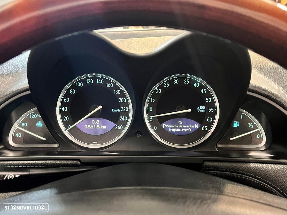 Mercedes-Benz SL 500 - 35