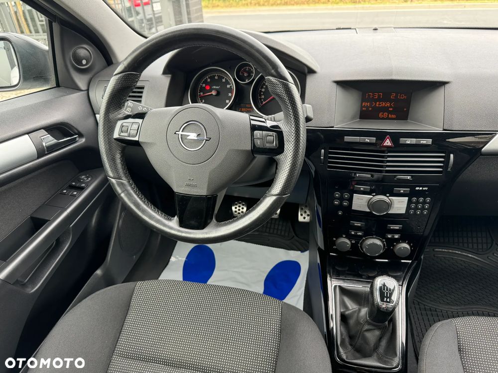 Opel Astra 1.6 Edition 111 Jahre - 15