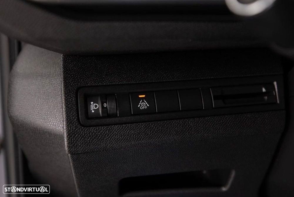 Peugeot 3008 1.5 BlueHDi Allure - 11