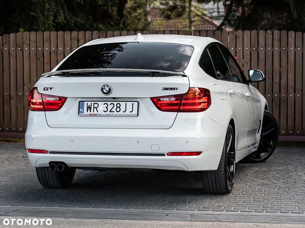 BMW 3GT 328i Sport-Aut Sport Line - 11