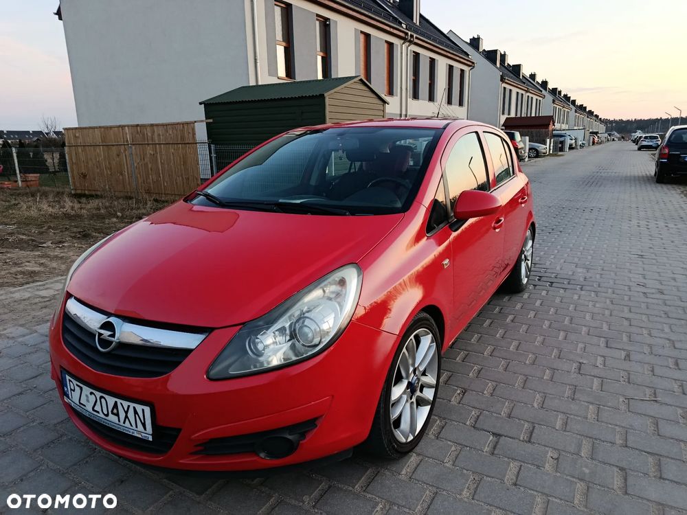 Opel Corsa 1.4 16V Cosmo - 4
