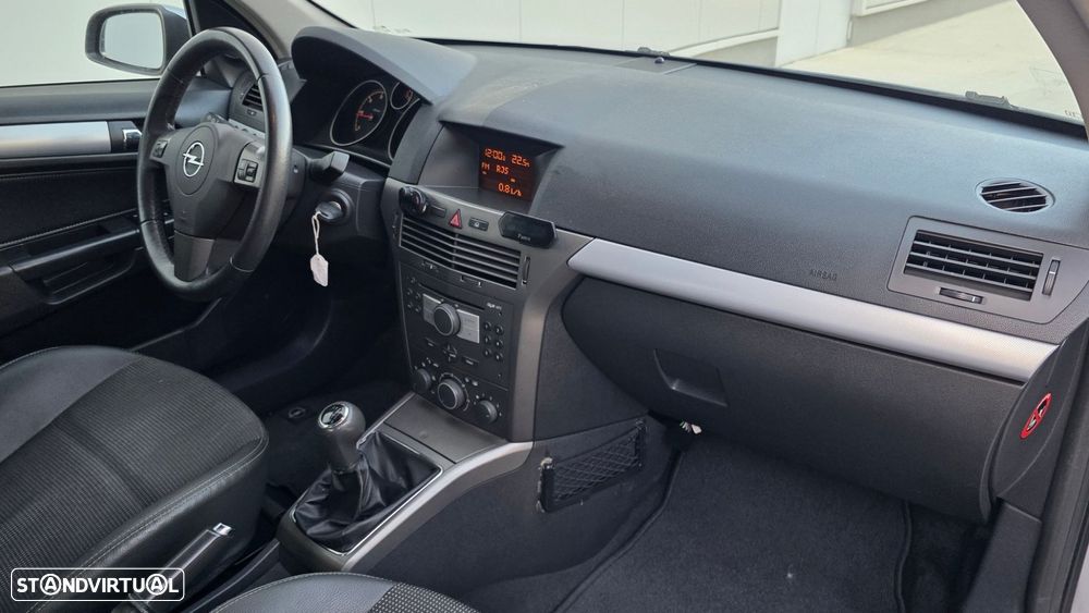 Opel Astra 1.3 CDTI Enjoy EcoFLEX - 19