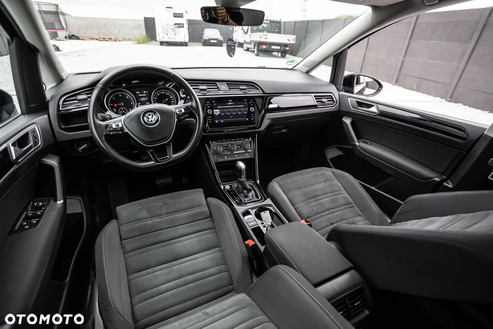 Volkswagen Touran 2.0 TDI SCR (BlueMotion Technology) DSG Highline - 29