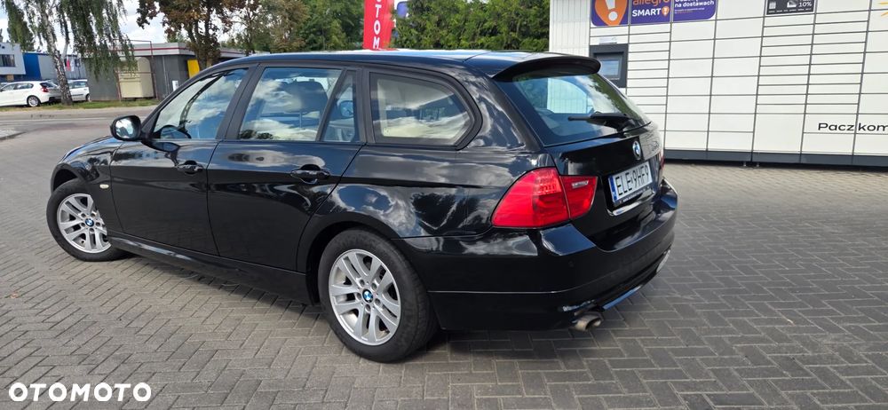 BMW Seria 3 318d DPF Edition Exclusive - 11