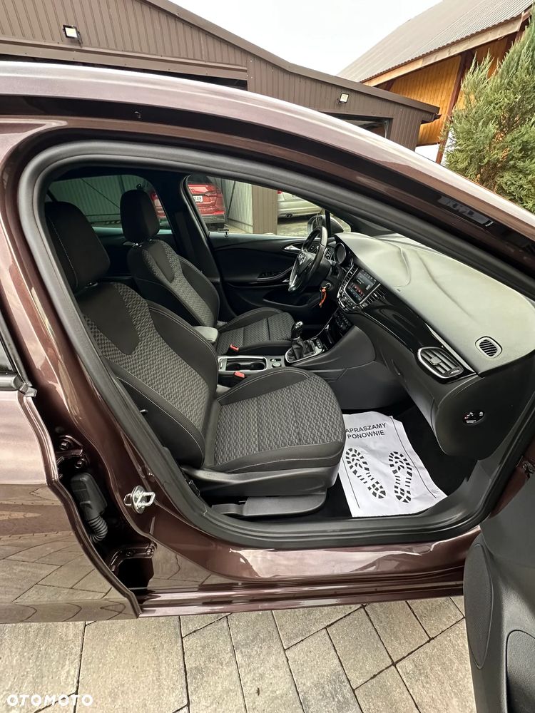 Opel Astra 1.4 T Elite - 12